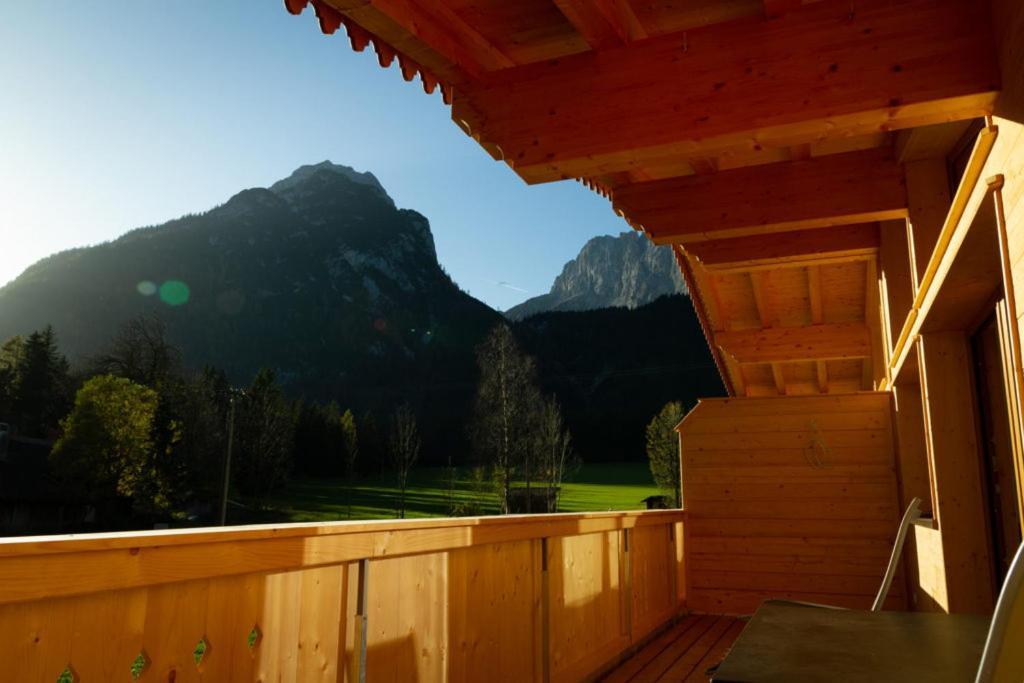 Alpenchalet Im Leutaschtal ภายนอก รูปภาพ