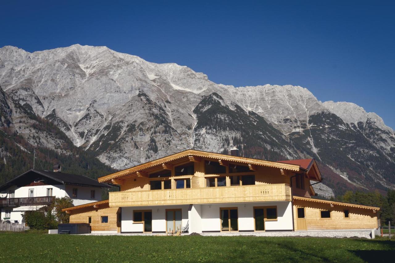 Alpenchalet Im Leutaschtal ภายนอก รูปภาพ