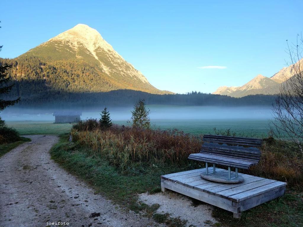 Alpenchalet Im Leutaschtal ภายนอก รูปภาพ